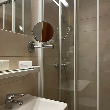 酒店 Optimamed Gesundheitsresort *