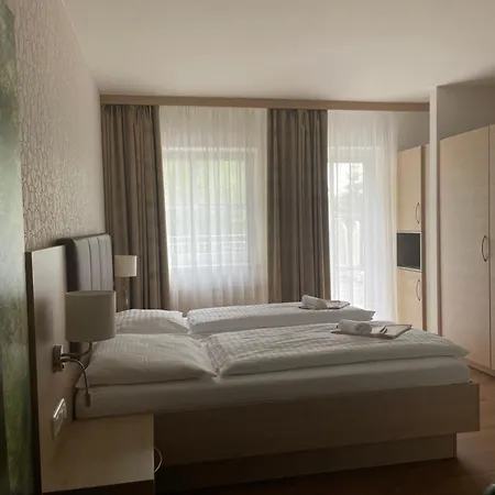 酒店 Optimamed Gesundheitsresort Bad Wimsbach-Neydharting