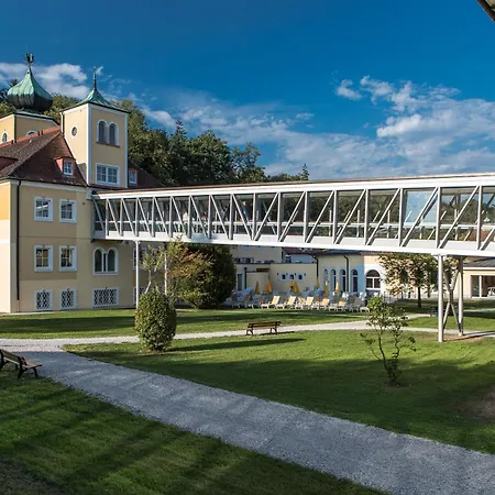 Optimamed Gesundheitsresort 酒店 *